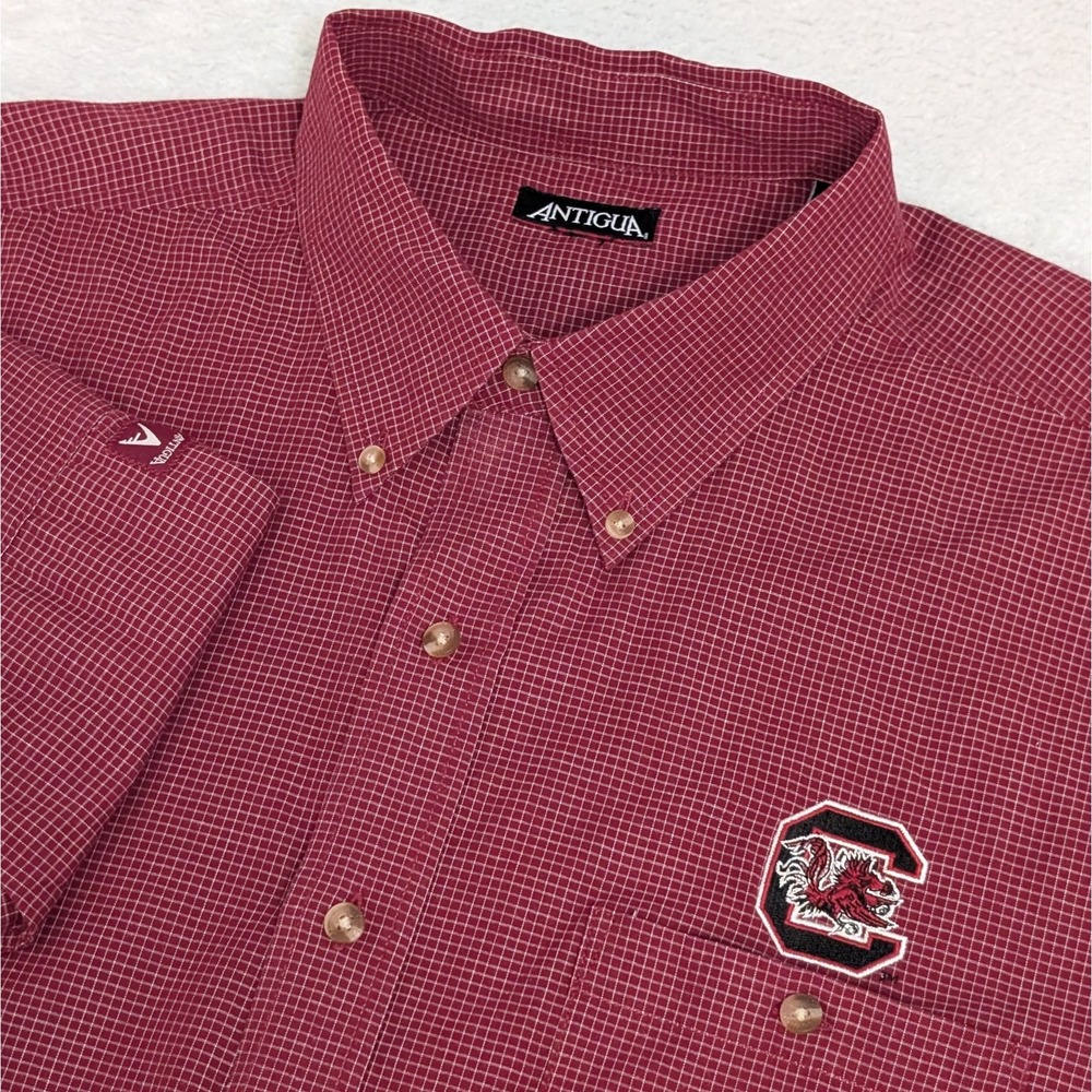 NEW South Carolina Gamecocks Button Down Shirt XL Long Sleeve‎ Antigua Red